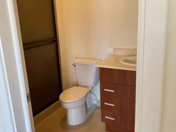 Apt Torre AP Baño de habitacion