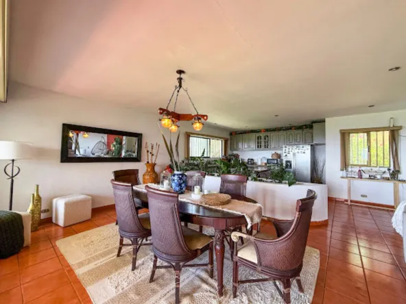 Casa Mariposa comedor 16