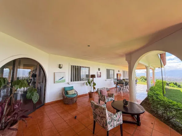 Casa Mariposa corredor 11
