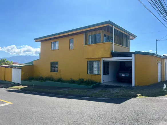 Casa Don Omar Fachada 1