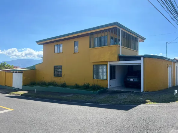 Casa Don Omar Fachada 1