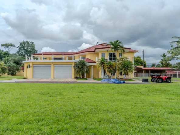 HACIENDA EN VENTA EN PEREZ ZELEDON , CASA DE LUJO PEREZ AVENUE EXCLUSIVE REAL ESTATE 0000001