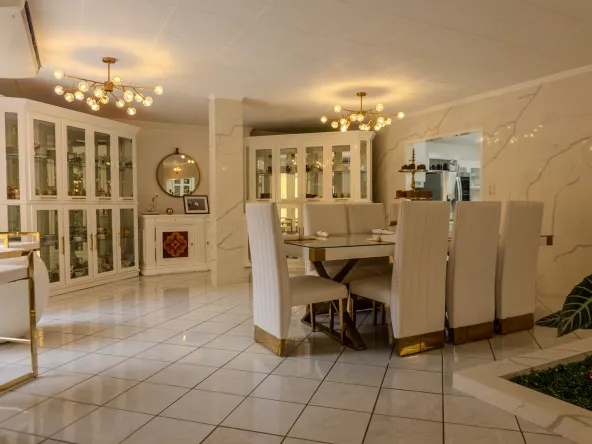 HACIENDA EN VENTA EN PEREZ ZELEDON , CASA DE LUJO PEREZ AVENUE EXCLUSIVE REAL ESTATE 0000007