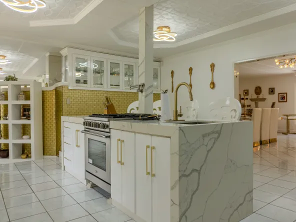 HACIENDA EN VENTA EN PEREZ ZELEDON , CASA DE LUJO PEREZ AVENUE EXCLUSIVE REAL ESTATE 0000013