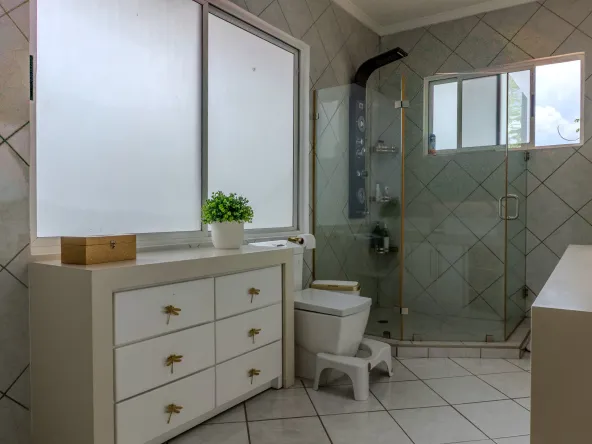HACIENDA EN VENTA EN PEREZ ZELEDON , CASA DE LUJO PEREZ AVENUE EXCLUSIVE REAL ESTATE 0000027