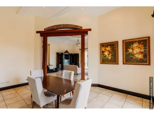 ALQUILER DE CASA TOSCANA EN VILLA REAL SANTA ANA AVENUE EXCLUSIVE REALE ESTATE HABITA GESTIÓN INMOBILIARIA 00010