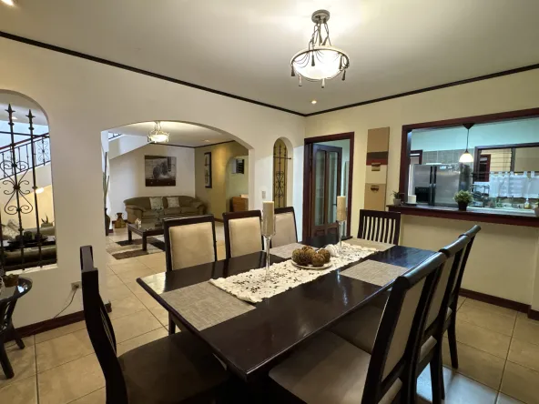 Casa en curridabat de oportunidad avenue exclusive real estate 00015