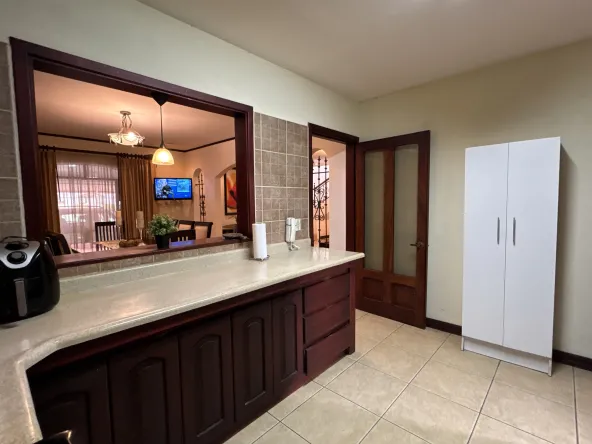 Casa en curridabat de oportunidad avenue exclusive real estate 00018