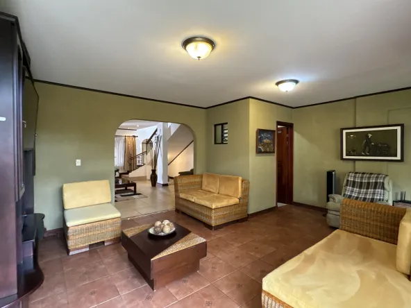 Casa en curridabat de oportunidad avenue exclusive real estate 00024