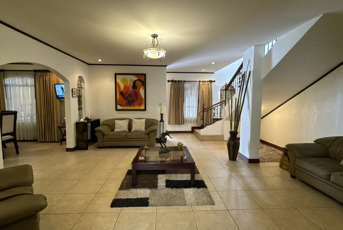 Casa en curridabat de oportunidad avenue exclusive real estate 00025