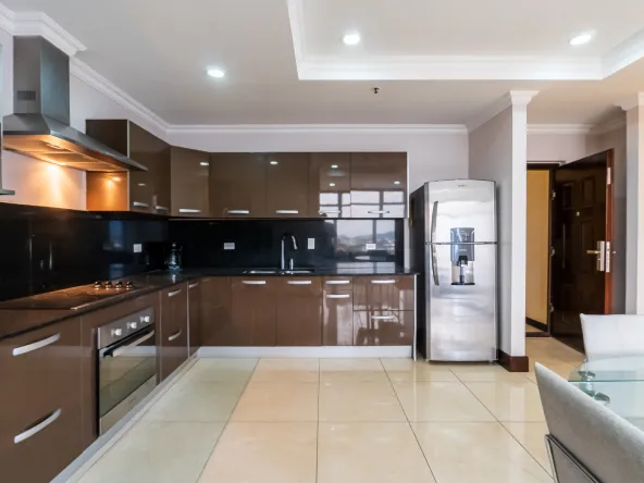 apartamento en venta torres del lago, apartamento en venta en la sabana kevin chavarria real estate habita gestión inmobilia