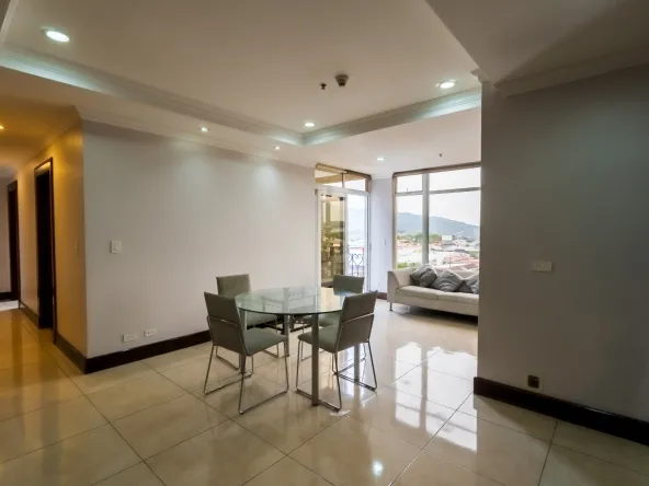 apartamento en venta torres del lago, apartamento en venta en la sabana kevin chavarria real estate habita gestión inmobilia