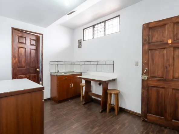 local comercial comercio alta afluencia apartamentos inversion alquiler caballoblanco dulcenombre paraiso cartago 045