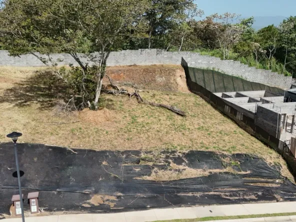 Aerea frente lote anguloizquierdo