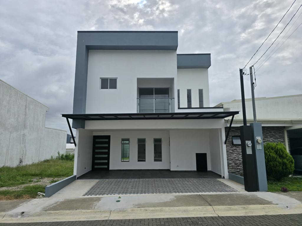 House for sale in Tres Ríos, Puntarenas